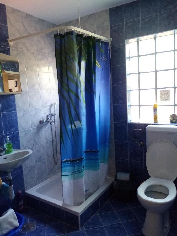 Apartments "Sun-Sea" Lopar Bagian luar foto