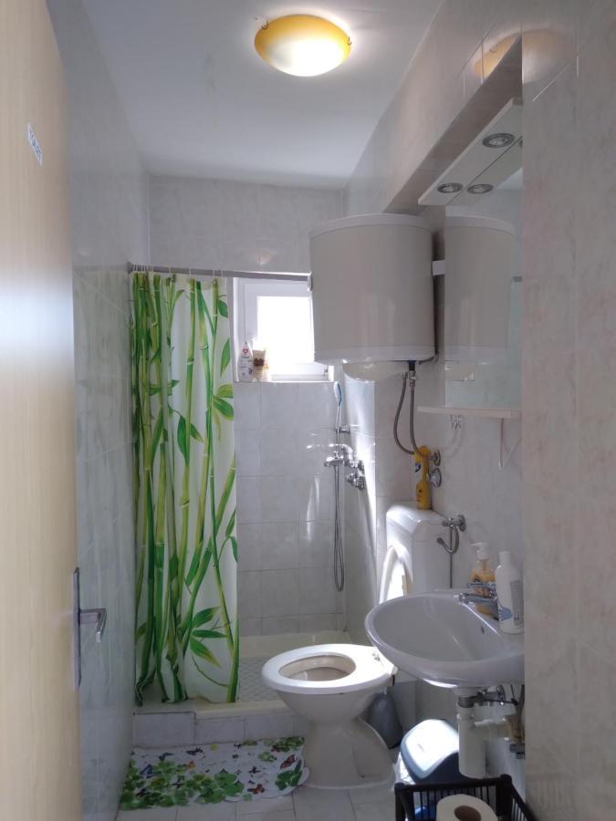 Apartments "Sun-Sea" Lopar Bagian luar foto